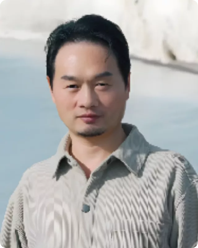 张亮